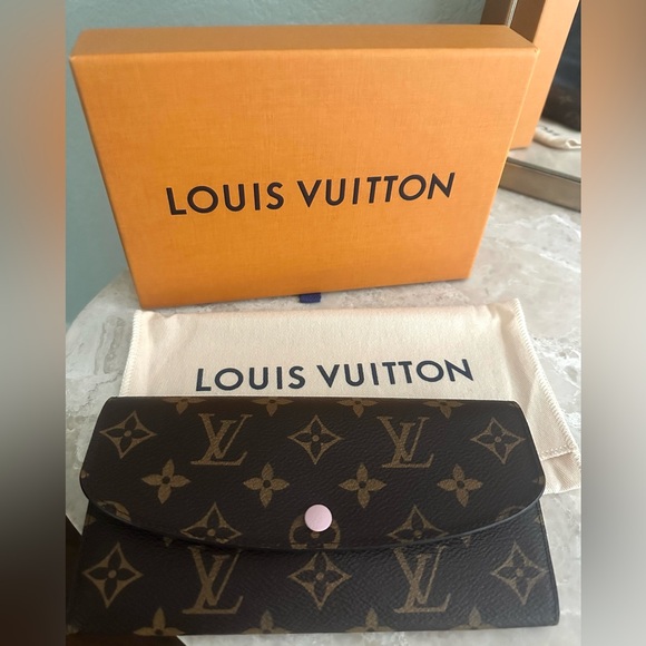 Louis Vuitton Emilie Monogram Wallet Rose Ballerine - Picture 9 of 10